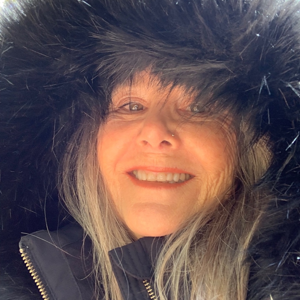 Meet your Posher, Nisa